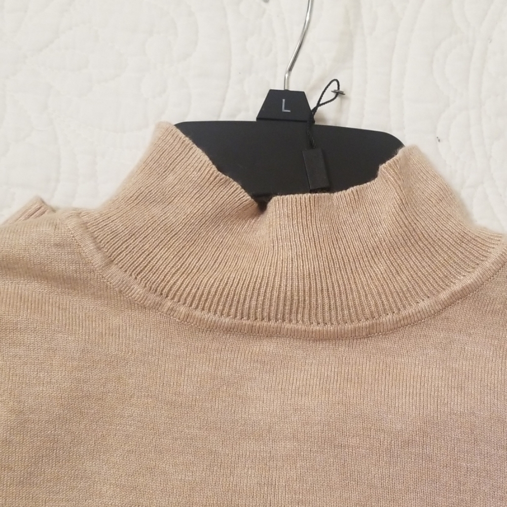 Sweater - Picture 4 of 4